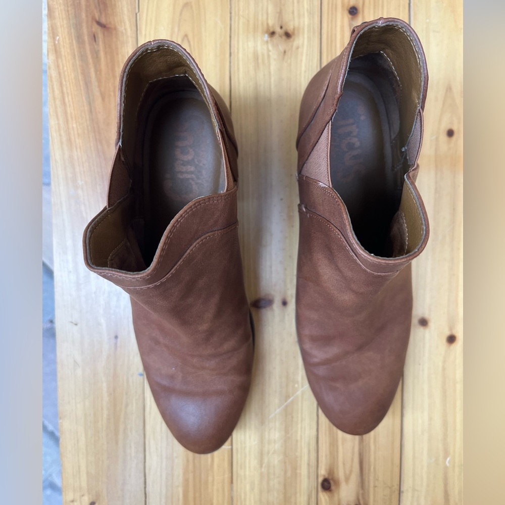 Circus by Sam Edelman Booties